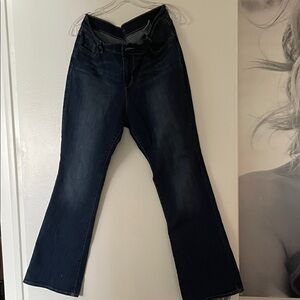 Old Navy Dark Blue Flare Jeans in good condition. Size 14P